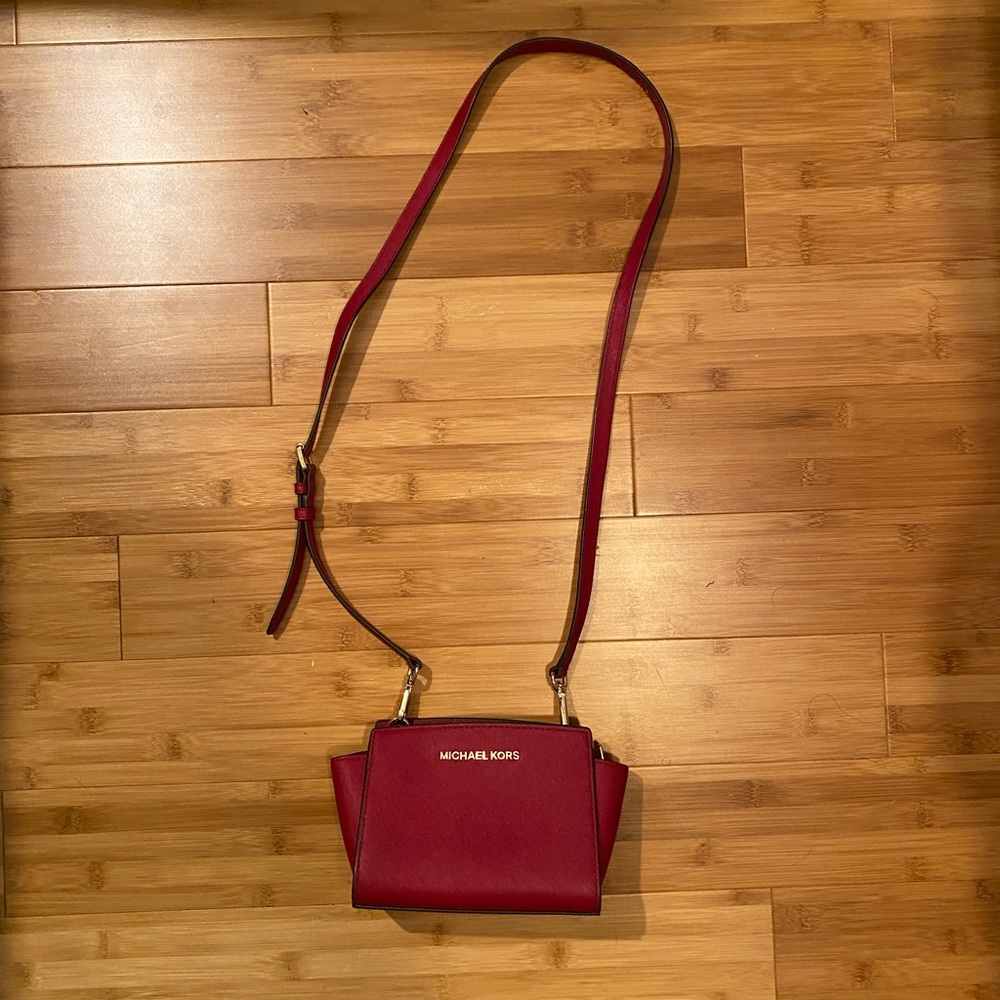 Michael Kors mini crossbody